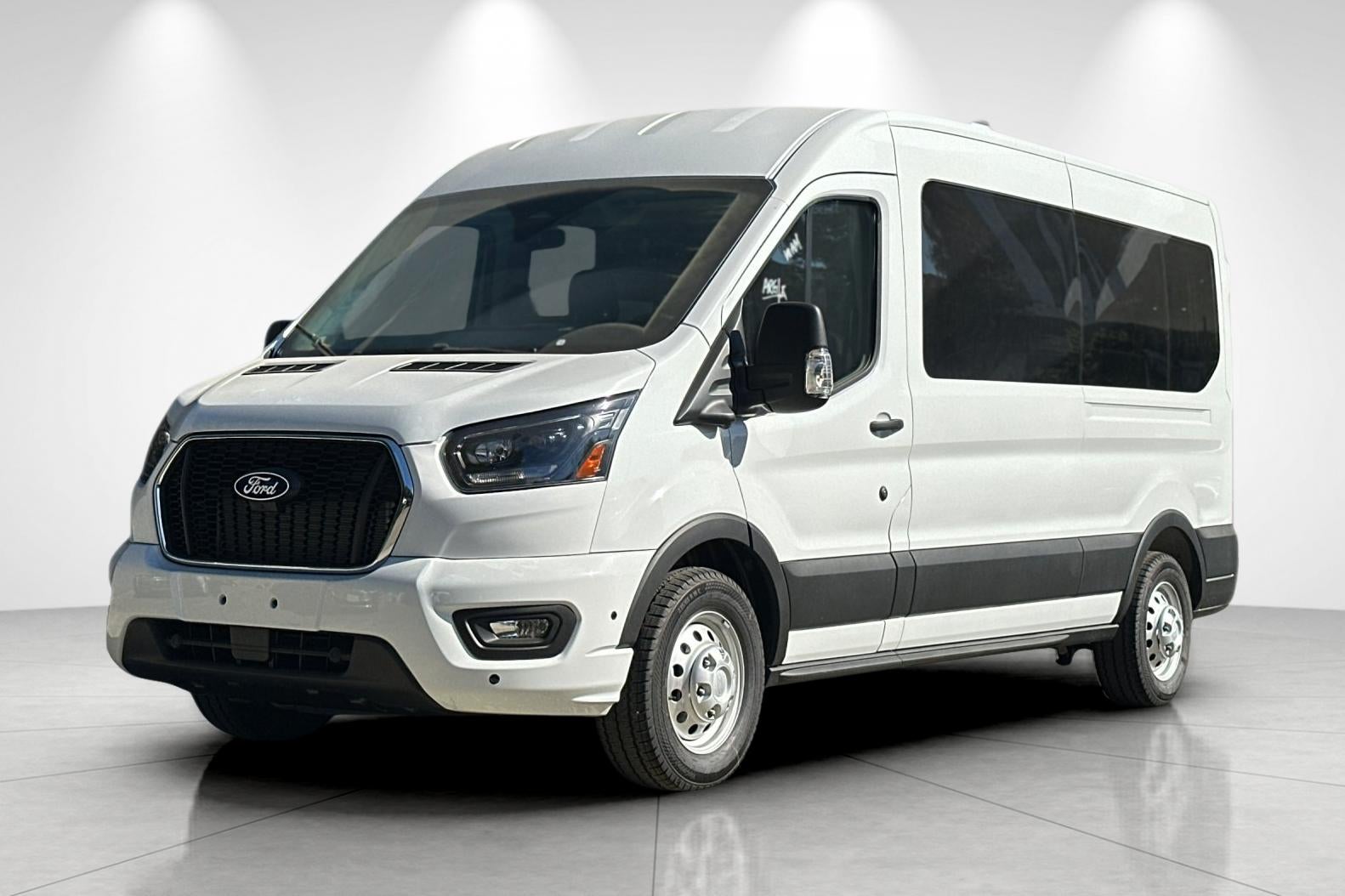 2026 Ford Transit-350 XLT