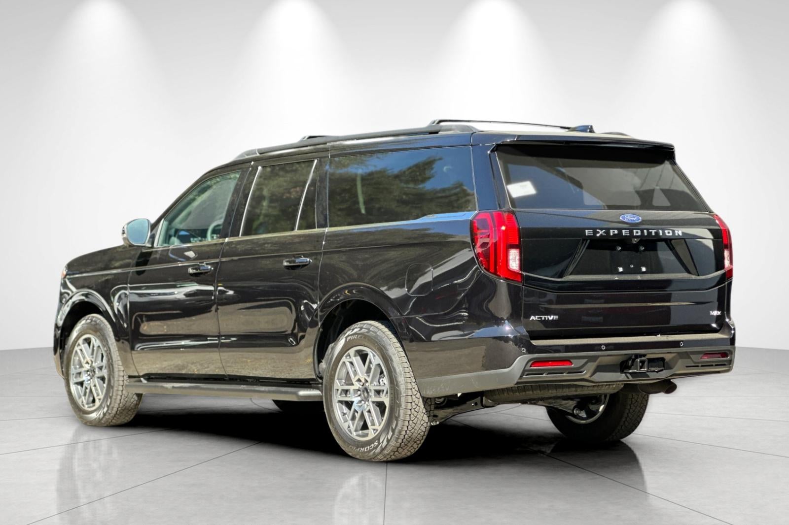 2026 Ford Expedition Max Active