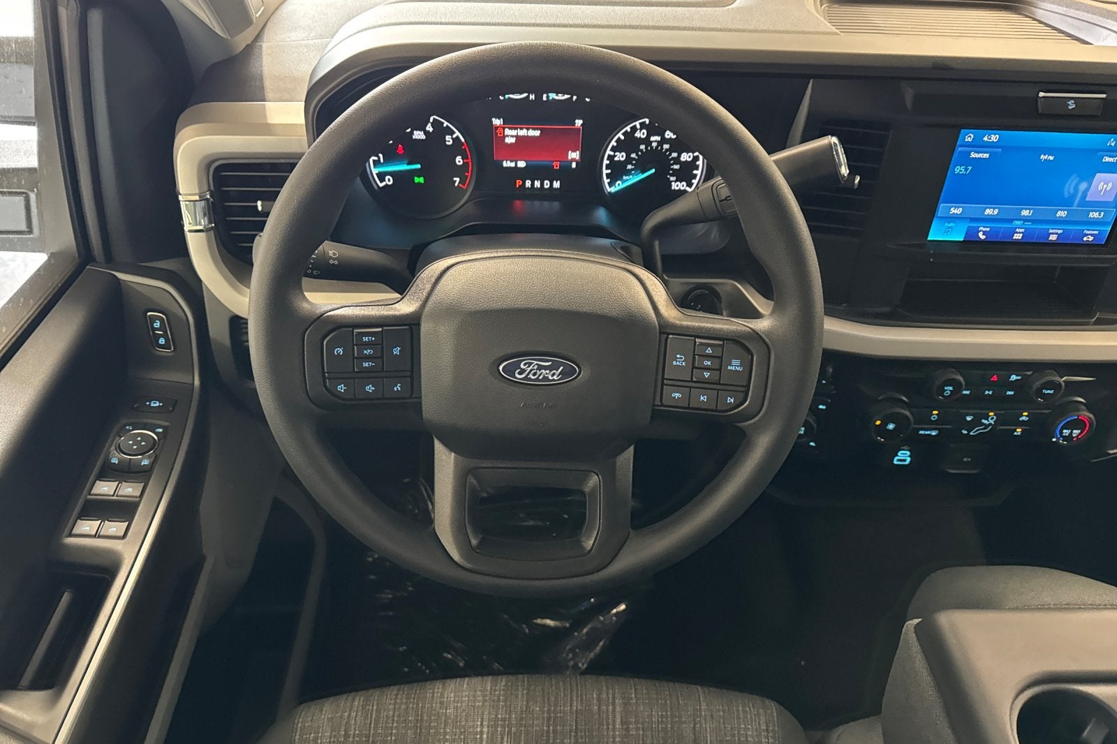 2027 Ford F-250SD XLT