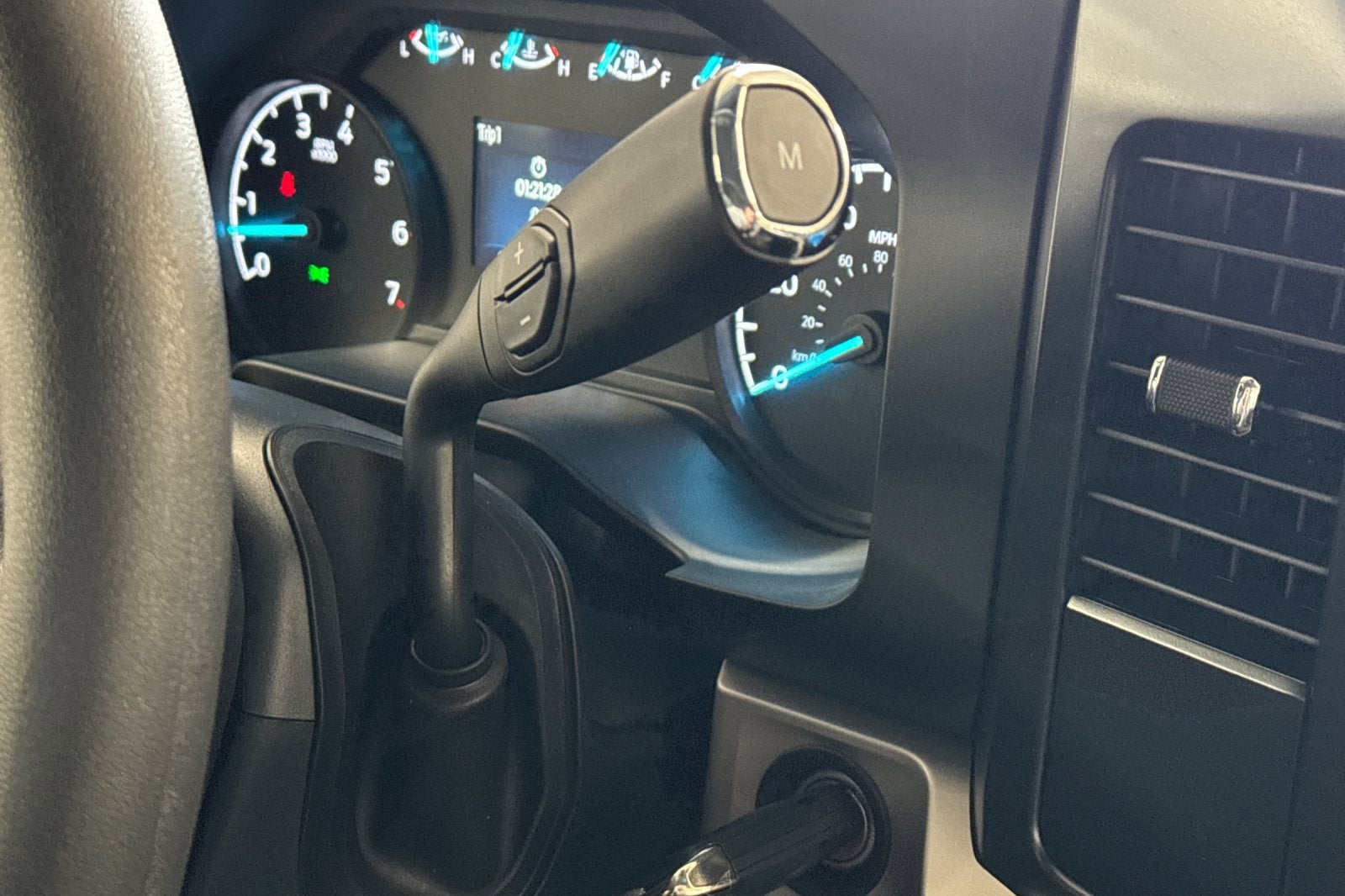 2027 Ford F-250SD XLT