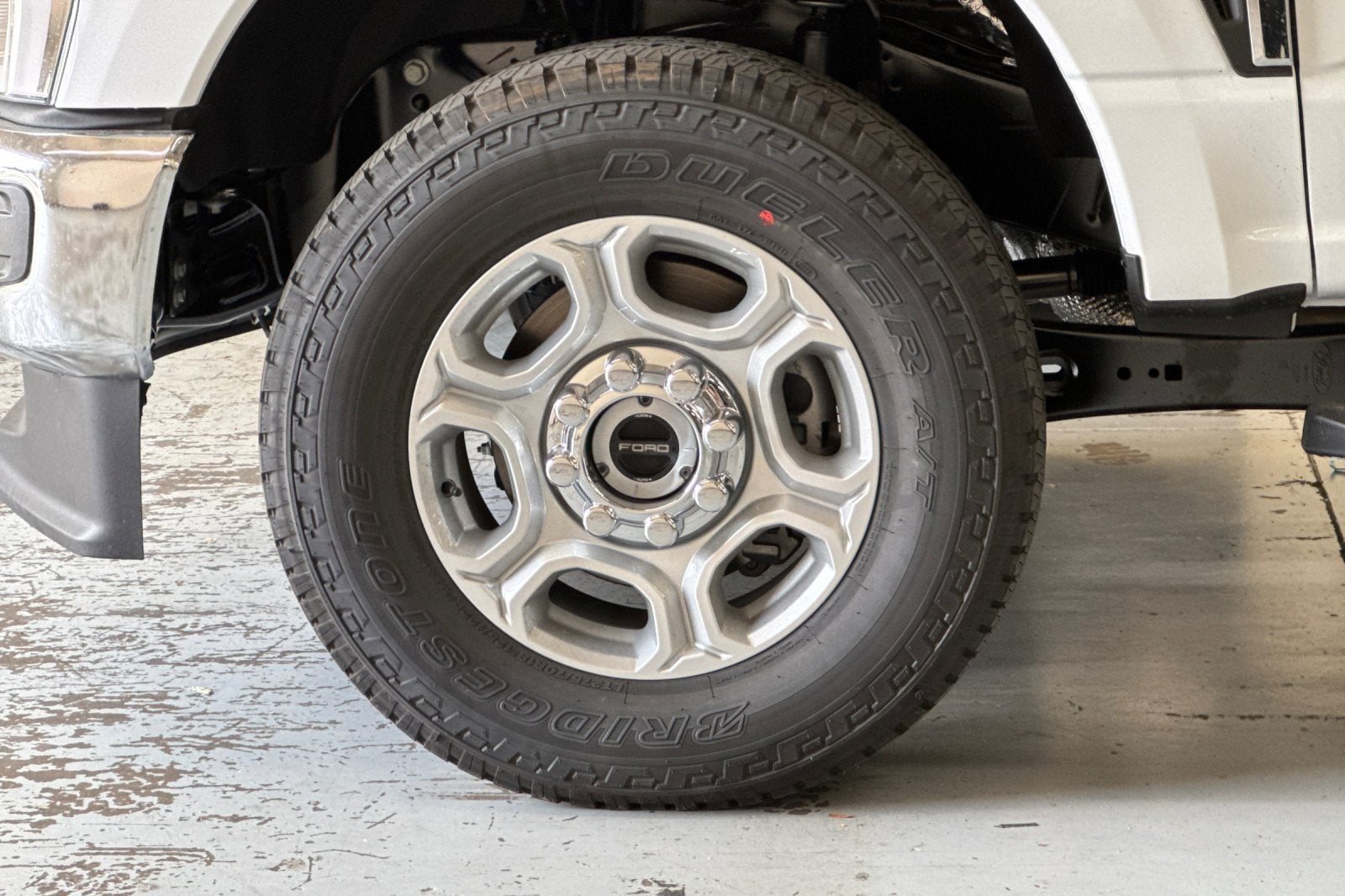 2027 Ford F-250SD XLT