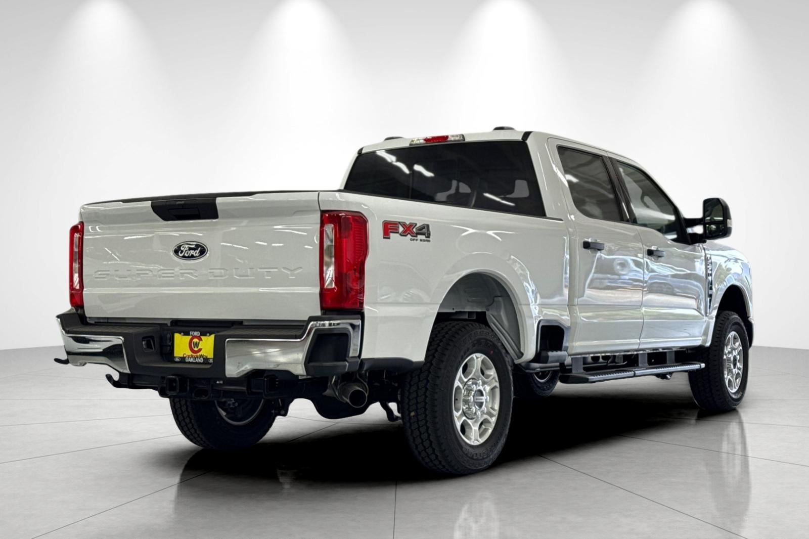 2027 Ford F-250SD XLT
