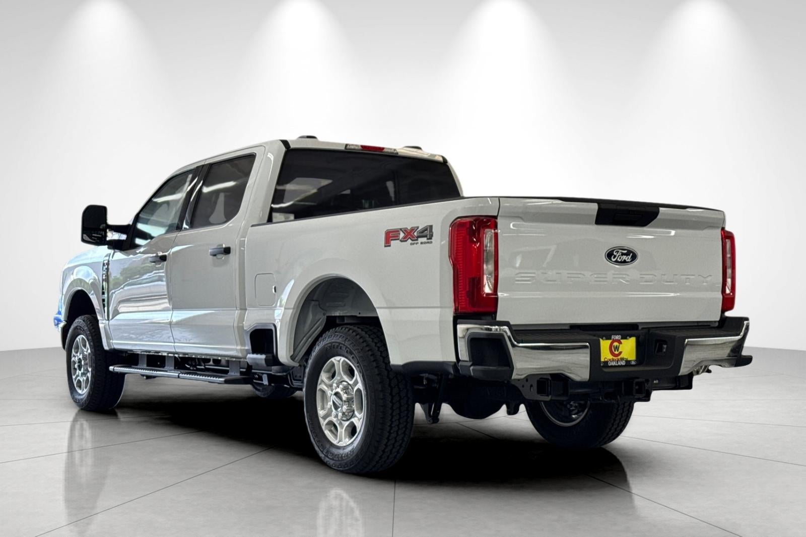 2027 Ford F-250SD XLT