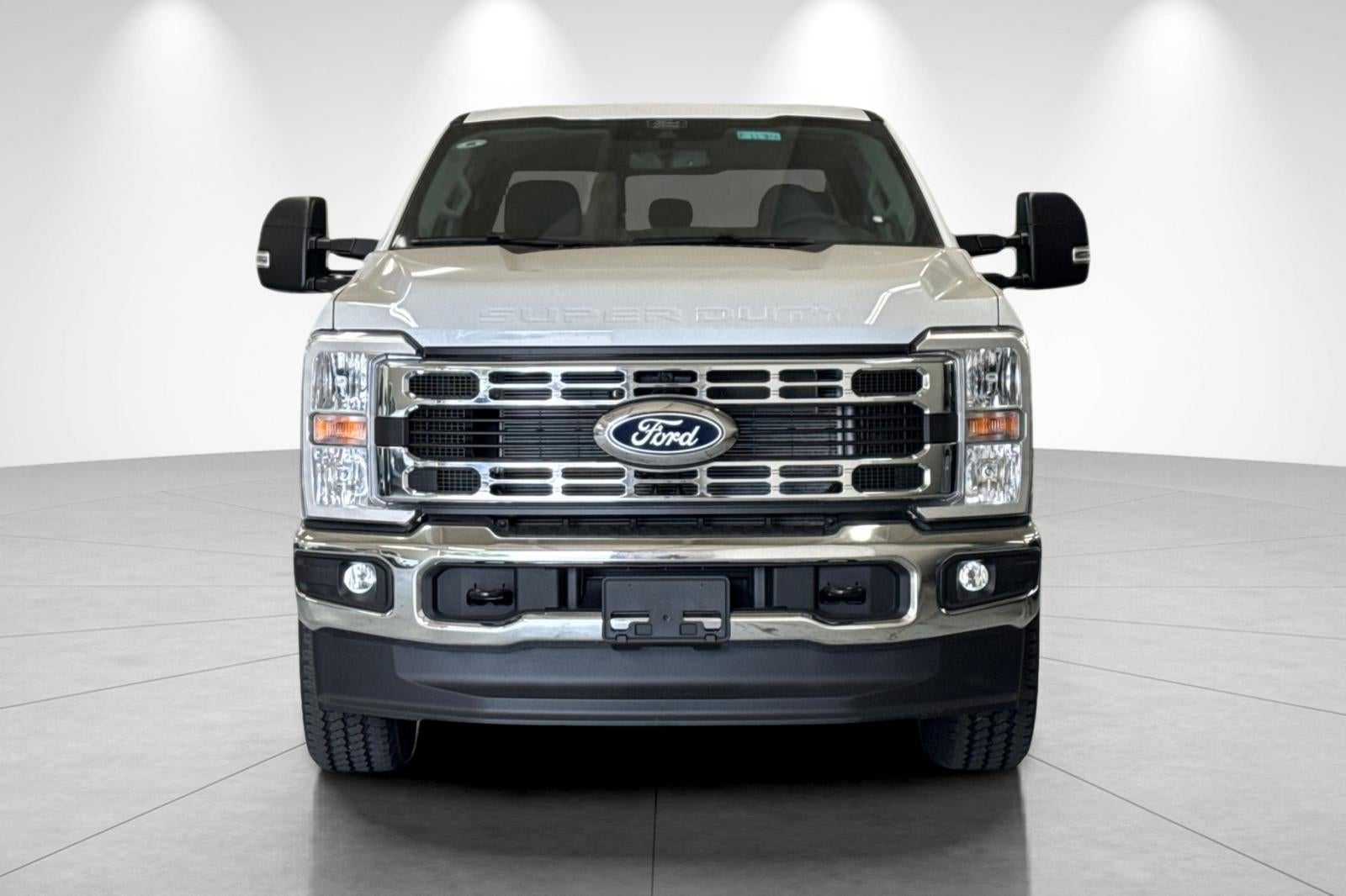 2027 Ford F-250SD XLT