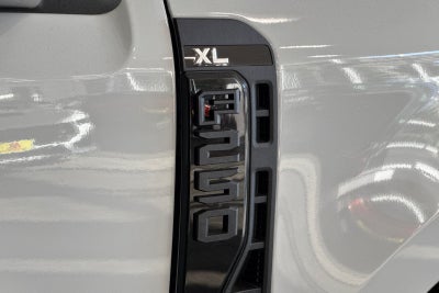 2027 Ford F-250SD XL