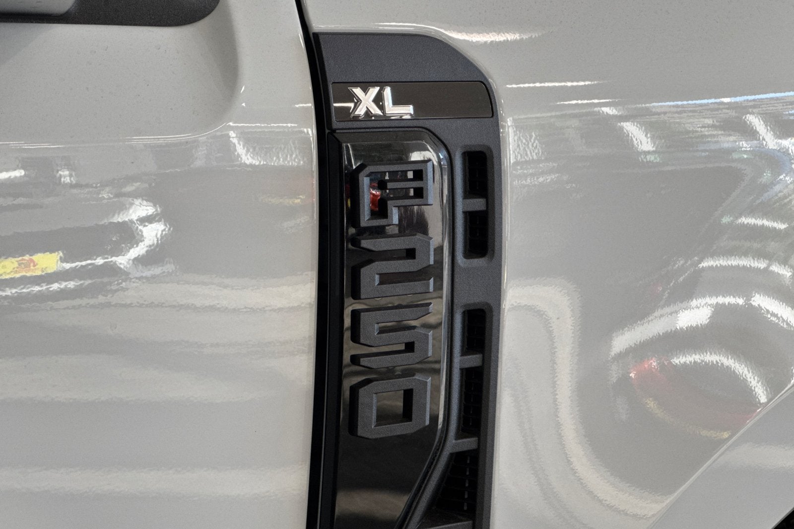 2027 Ford F-250SD XL