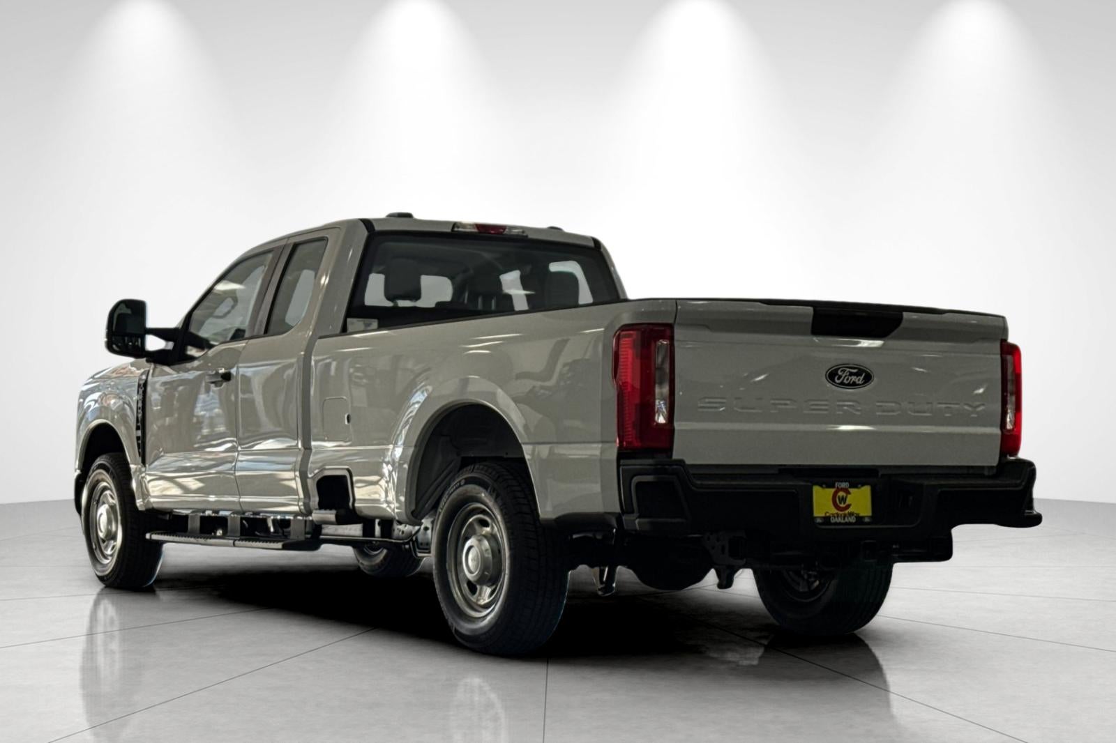 2027 Ford F-250SD XL