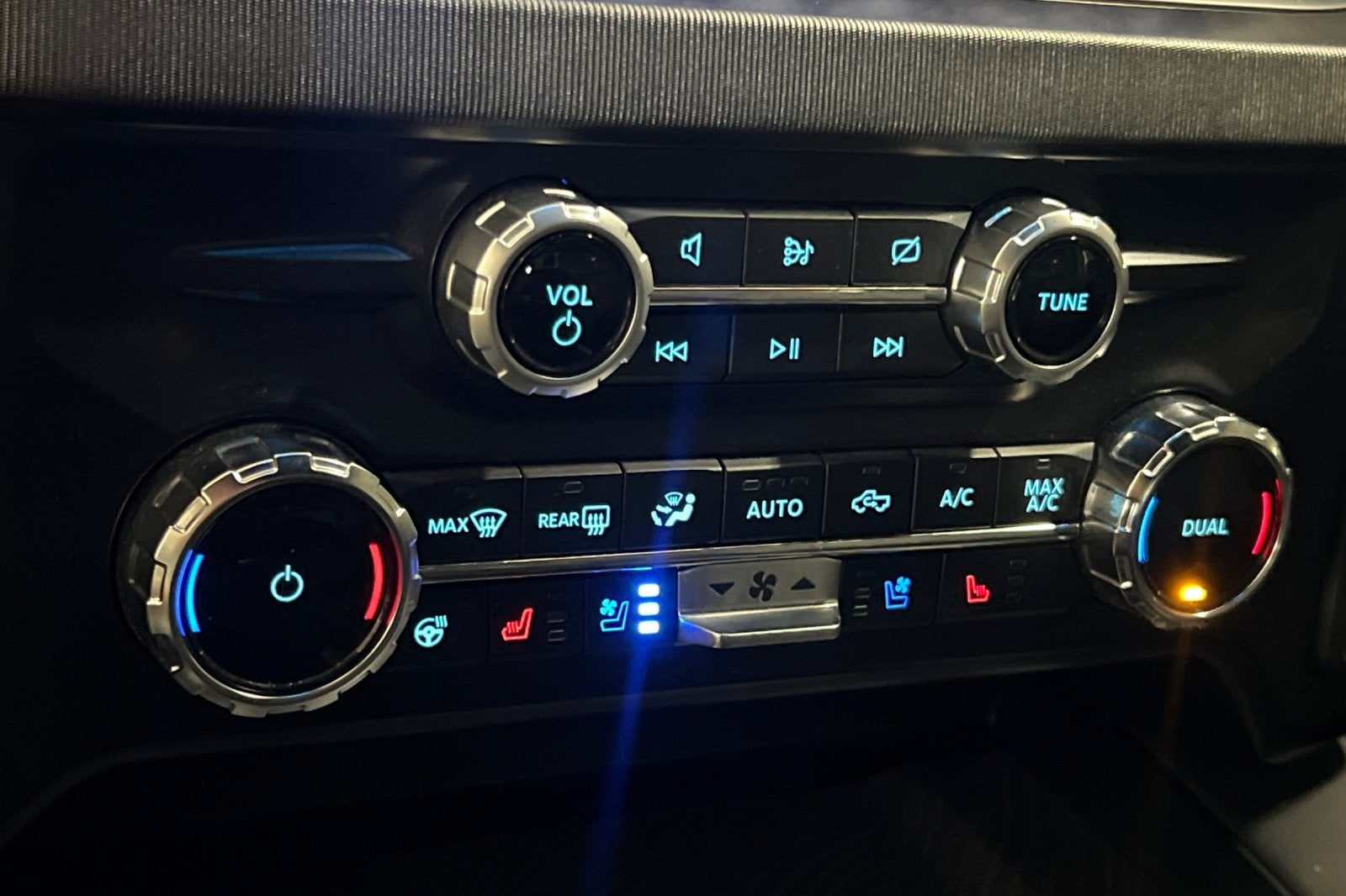 2024 Ford F-250SD Platinum