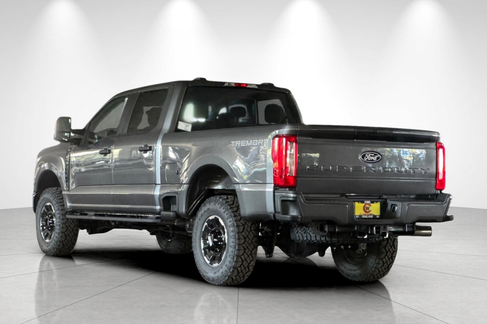 2027 Ford F-250SD XL