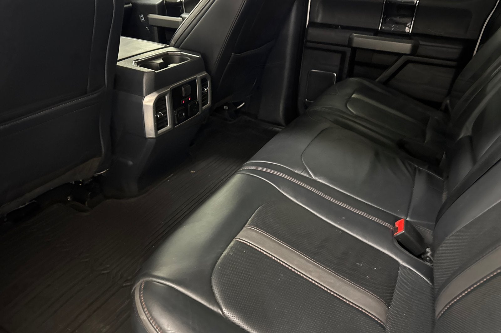 2022 Ford F-250SD Platinum