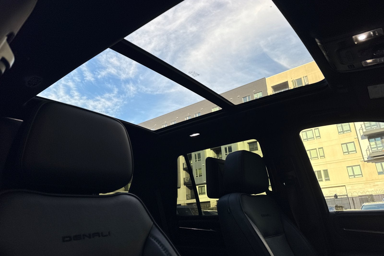 2021 GMC Yukon Denali 4X4 Premium