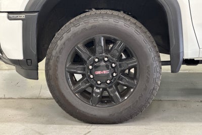 2025 GMC Sierra 2500HD AT4