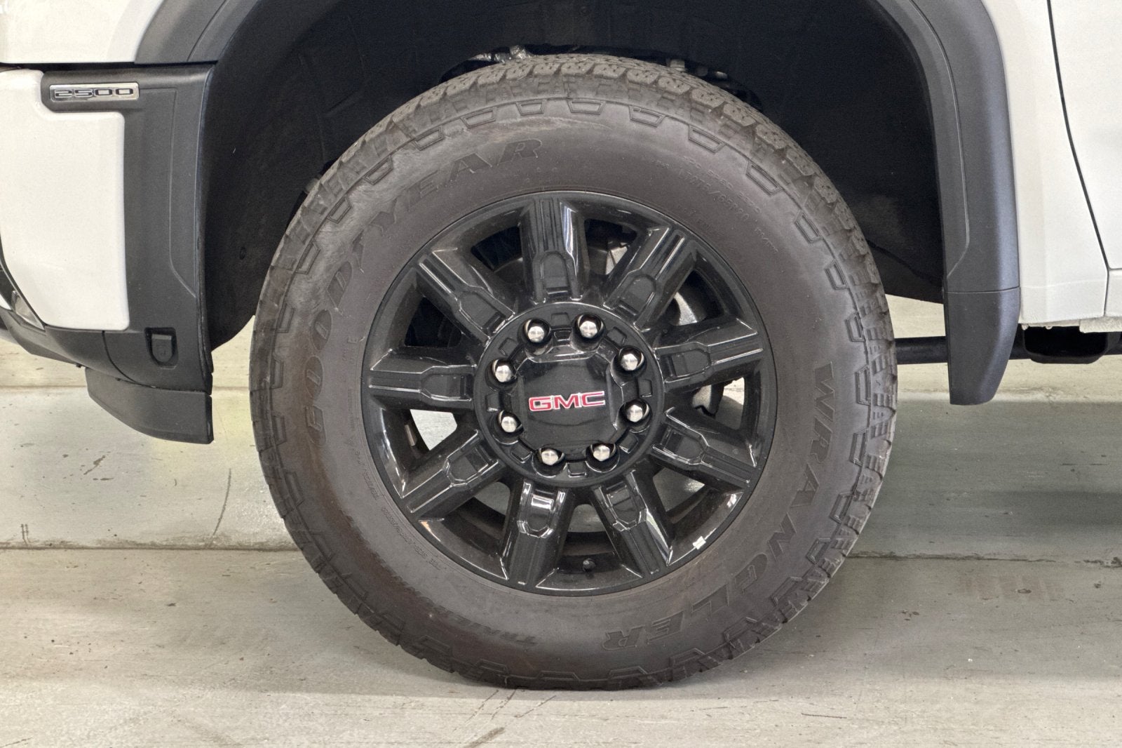 2025 GMC Sierra 2500HD AT4