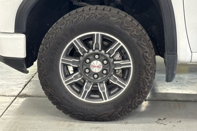 2025 GMC Sierra 1500 AT4 4x4
