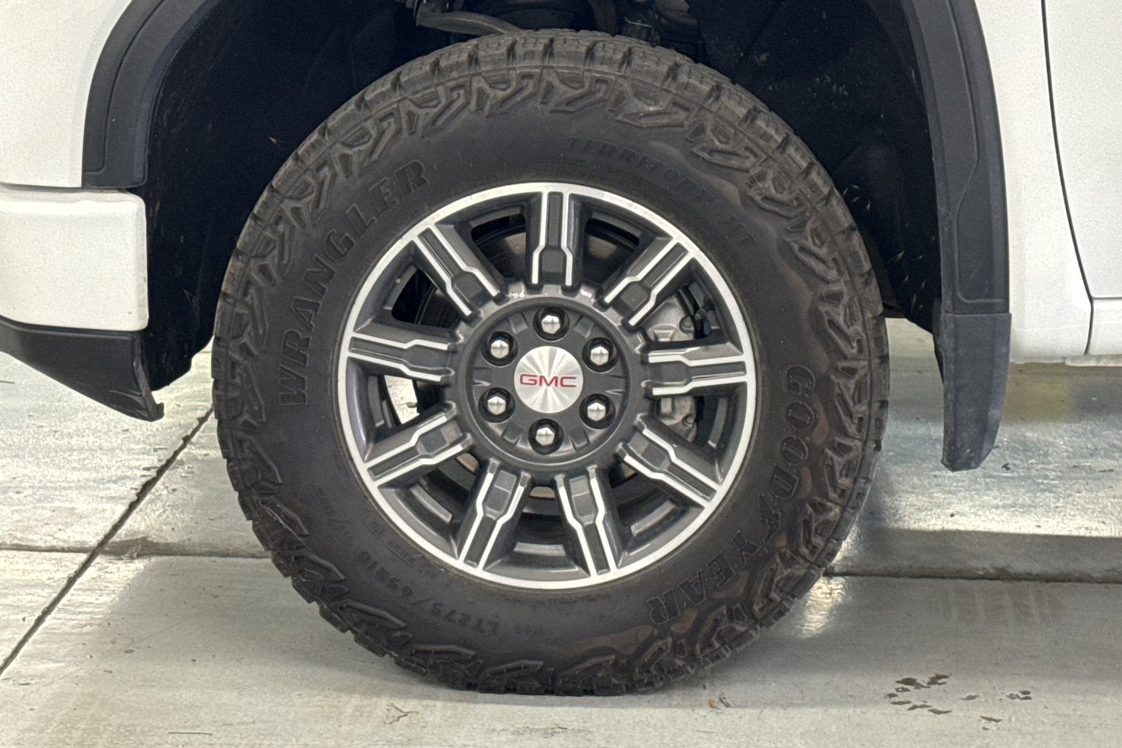 2025 GMC Sierra 1500 AT4 4x4