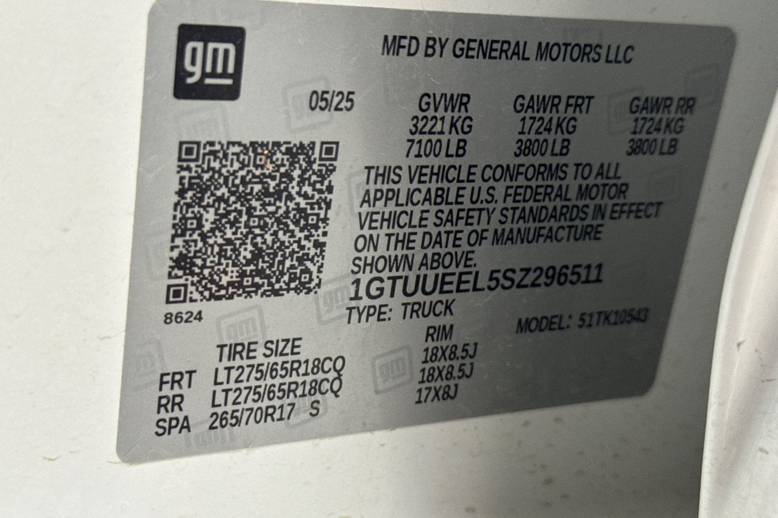 2025 GMC Sierra 1500 AT4 4x4