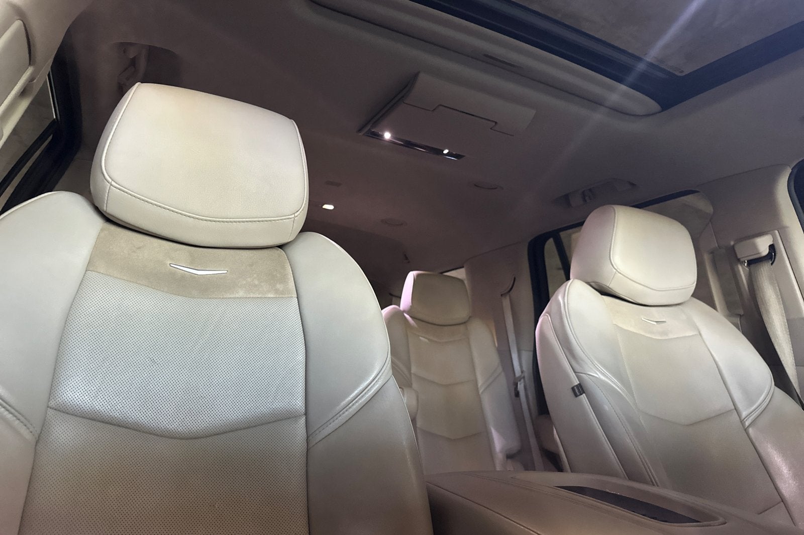 2020 Cadillac Escalade Luxury