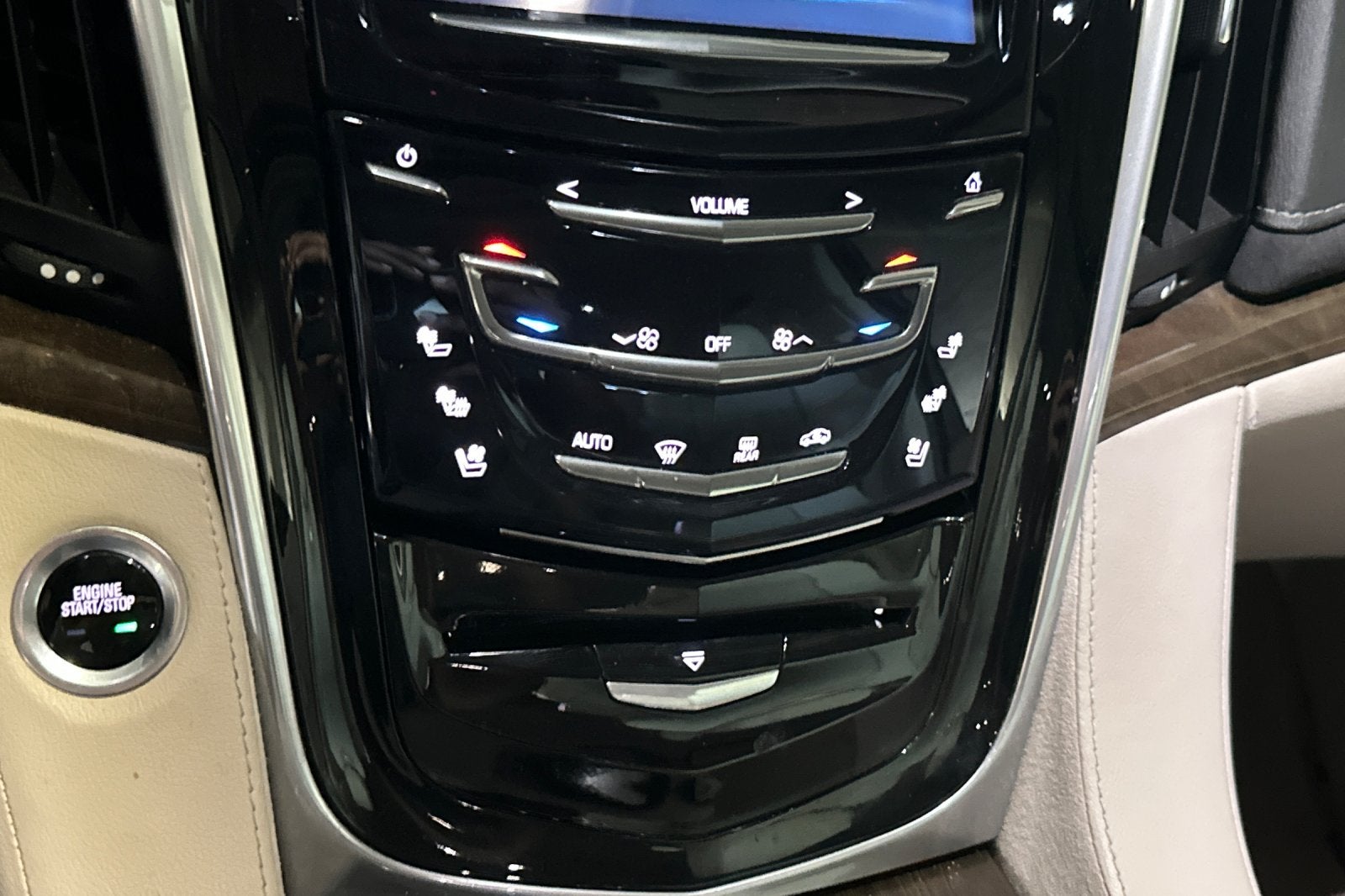 2020 Cadillac Escalade Luxury