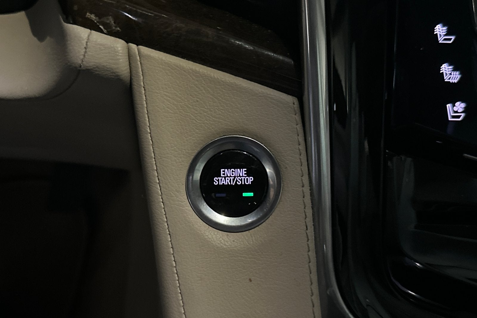 2020 Cadillac Escalade Luxury