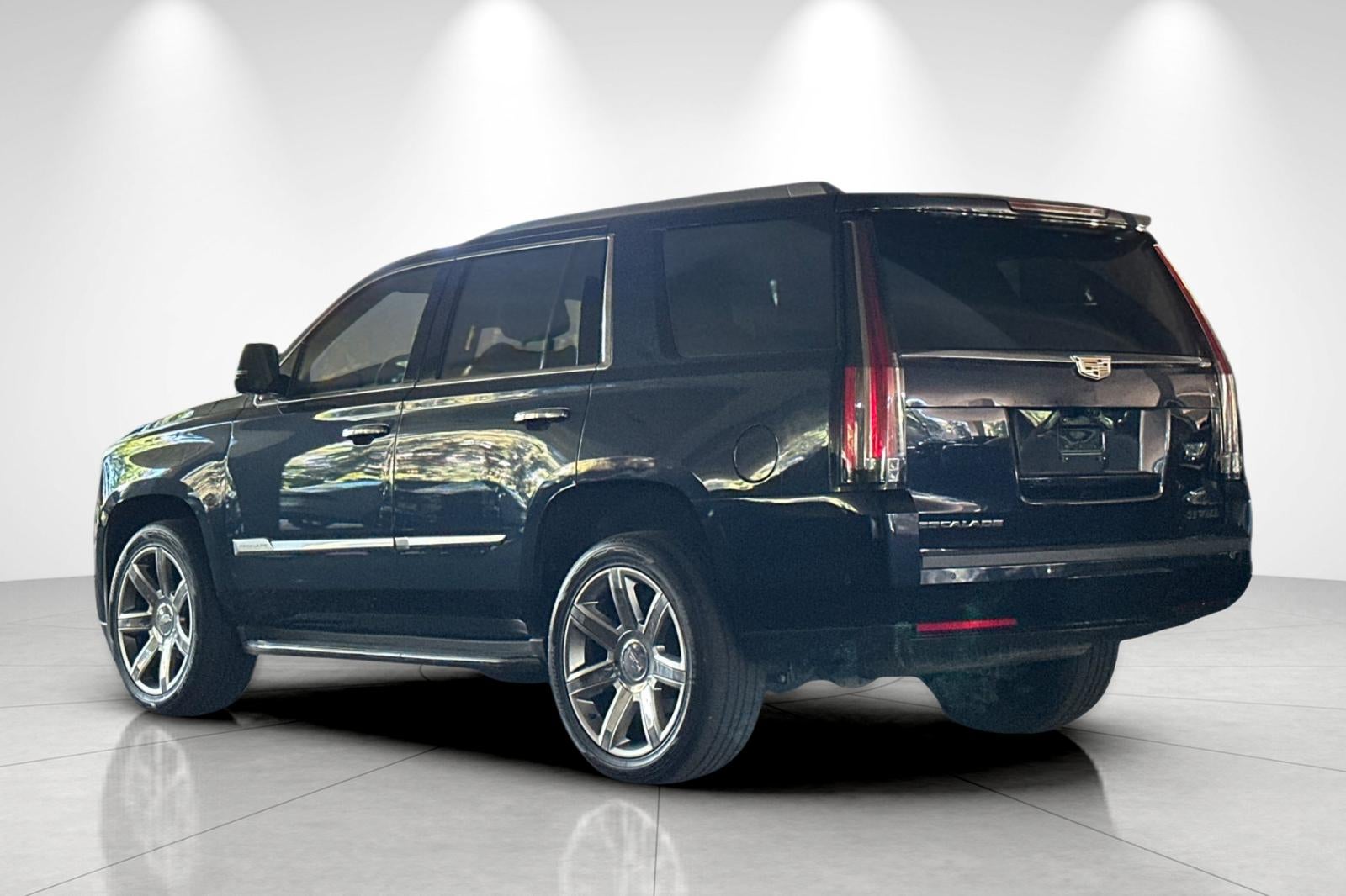 2020 Cadillac Escalade Luxury