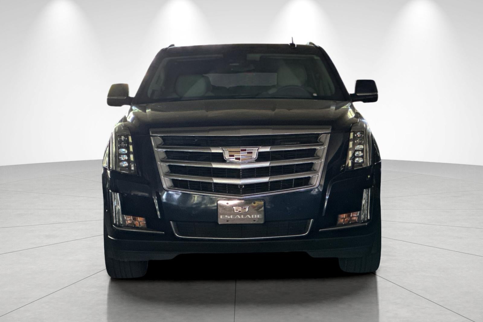 2020 Cadillac Escalade Luxury