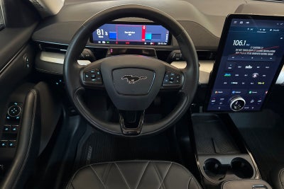2023 Ford Mustang Mach-E Select