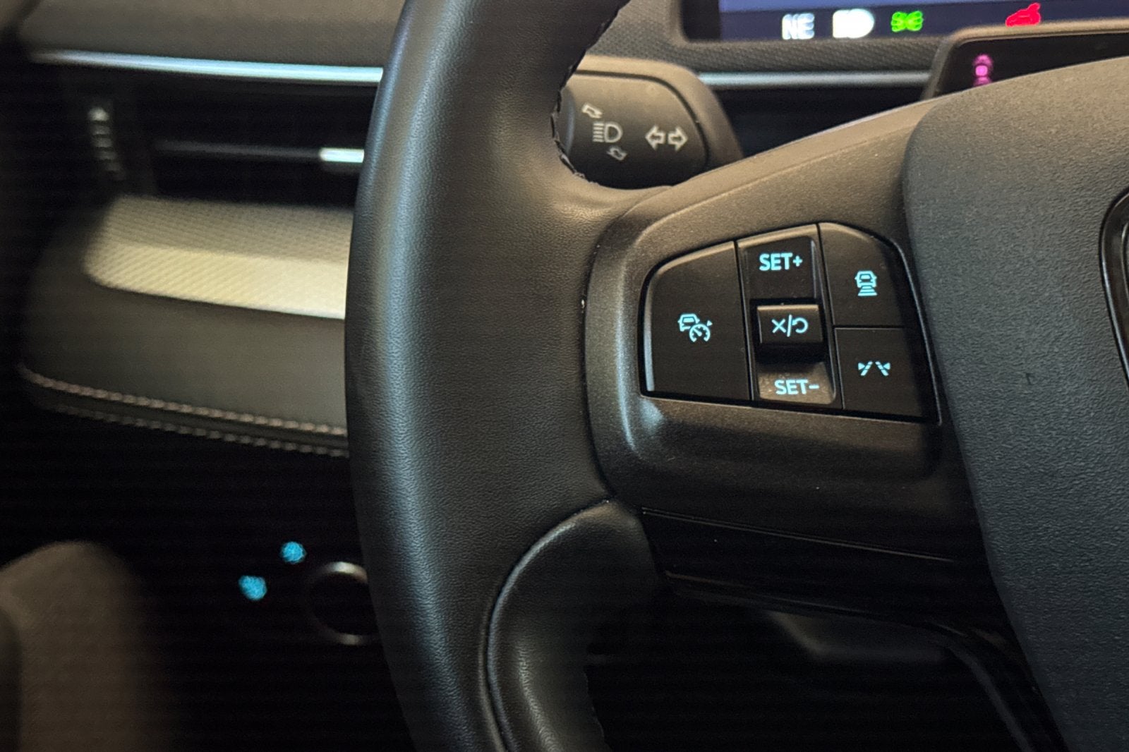 2023 Ford Mustang Mach-E Select