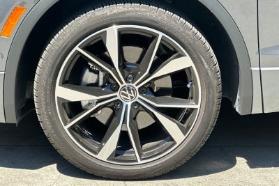 2024 Volkswagen Tiguan 2.0T SEL R-Line
