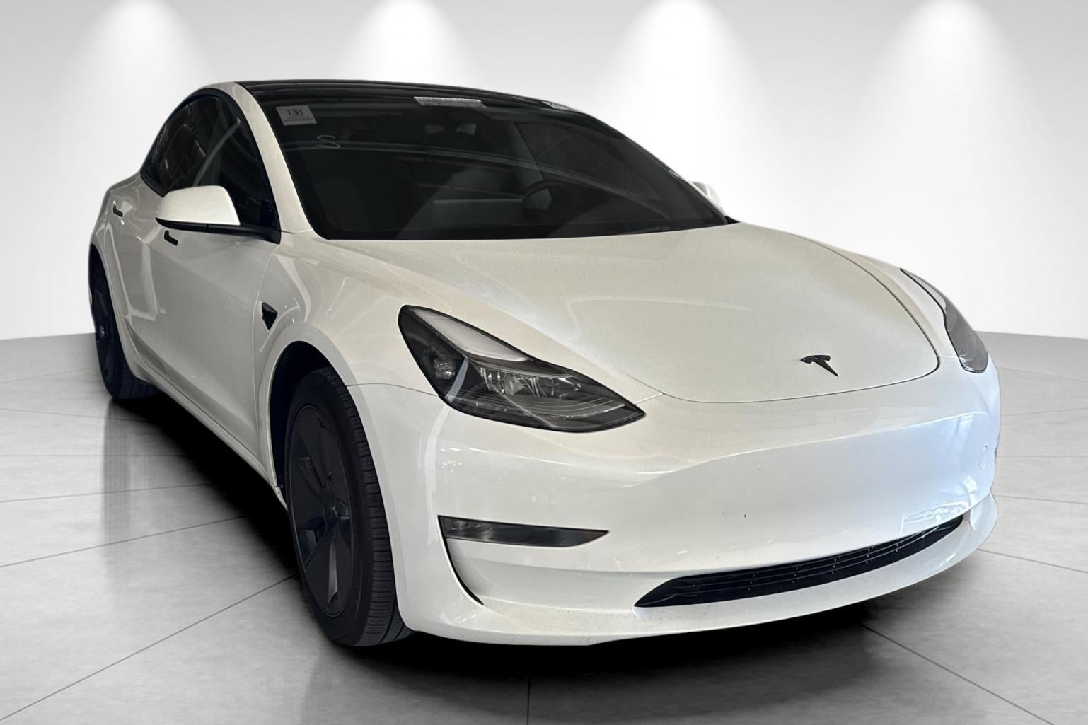 2023 Tesla Model 3 Base