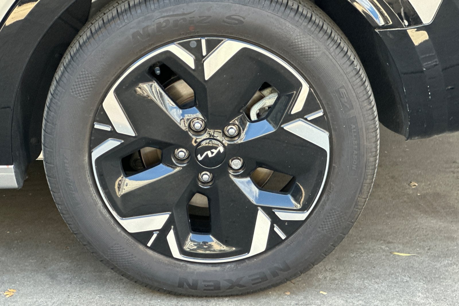 2025 Kia Niro EV Wind