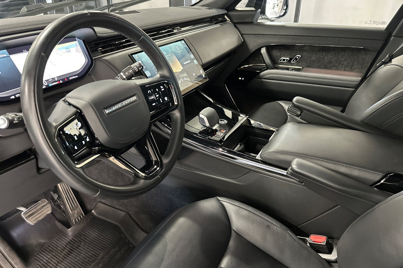 2025 Land Rover Range Rover Sport Dynamic SE