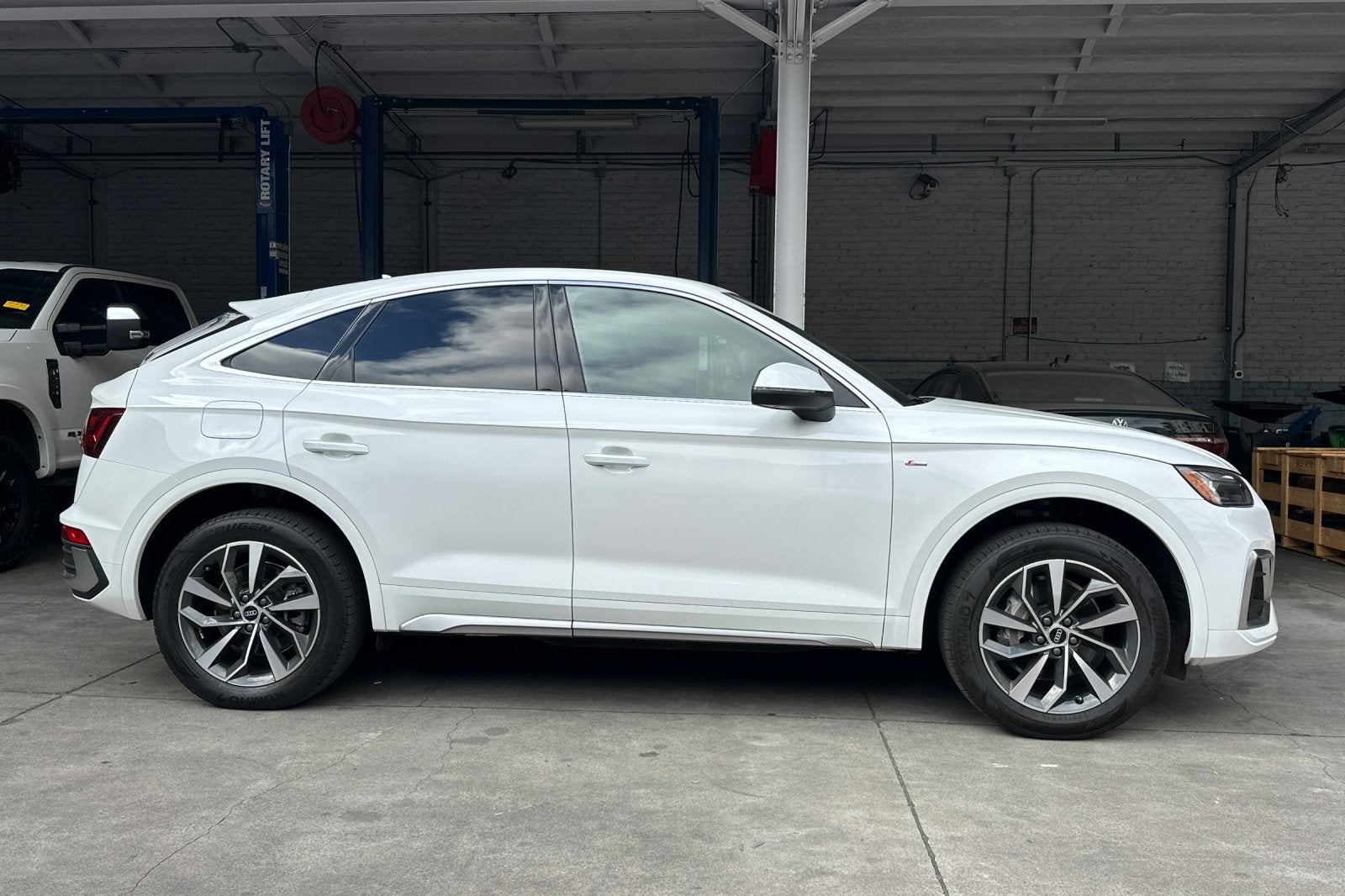 2023 Audi Q5 Sportback 45 S line Premium Plus quattro