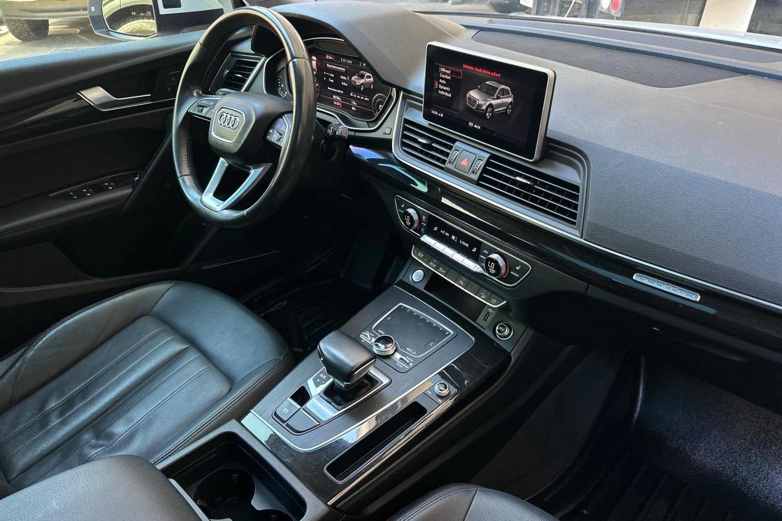 2020 Audi Q5 45 Premium Plus quattro