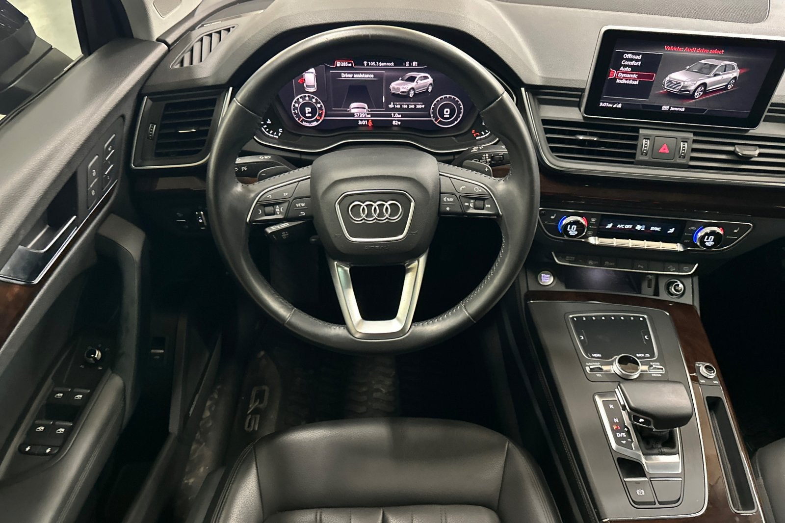 2020 Audi Q5 45 Premium Plus quattro