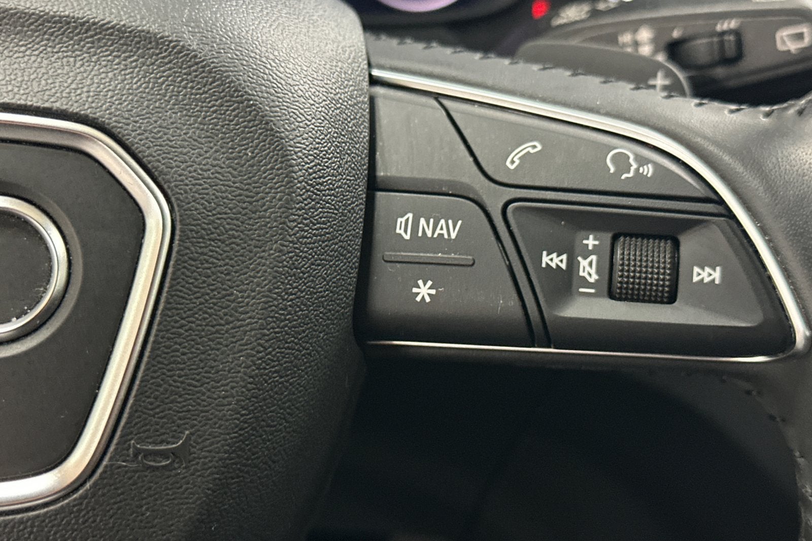 2020 Audi Q5 45 Premium Plus quattro