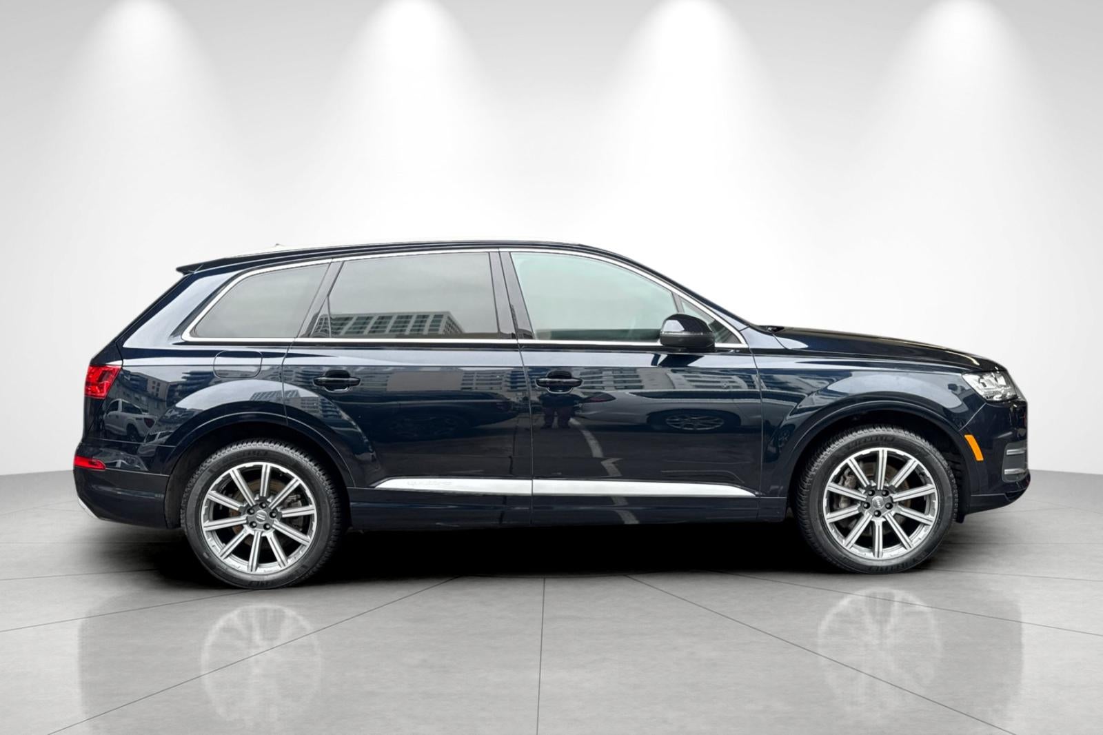 Used 2017 Audi Q7 Premium Plus with VIN WA1LAAF76HD053269 for sale in Oakland, CA