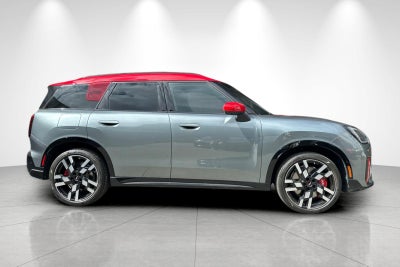 2025 MINI John Cooper Works Countryman Iconic