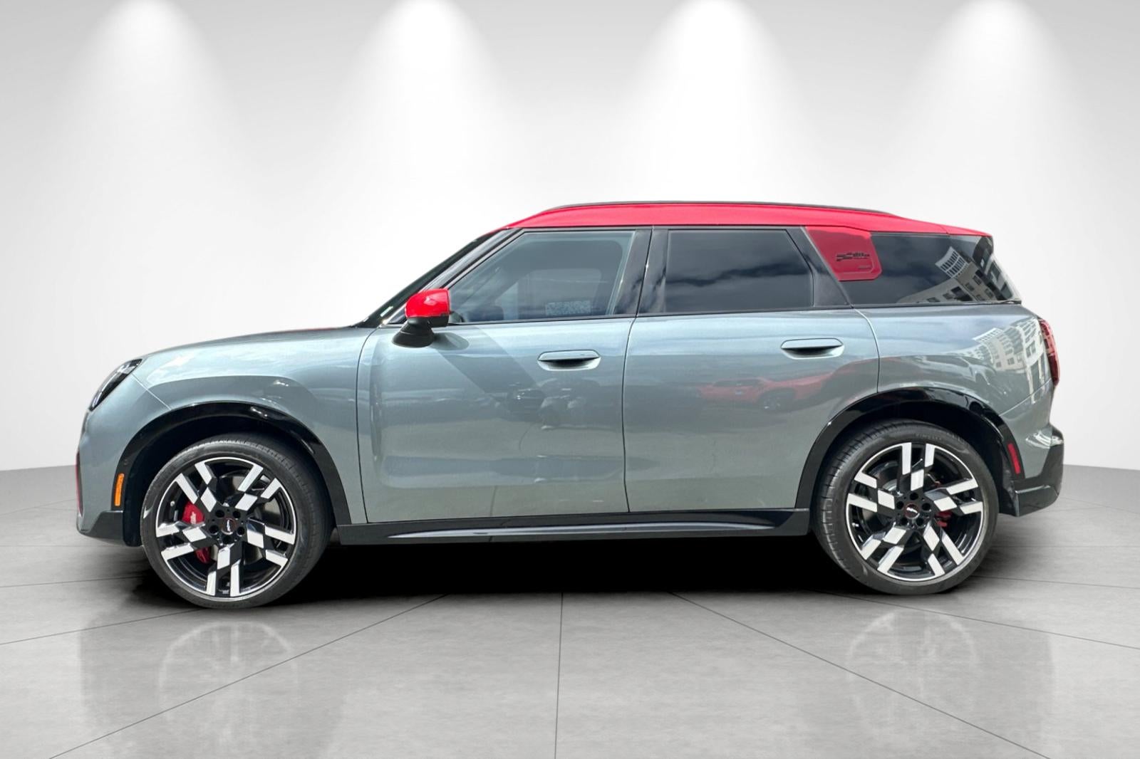 2025 MINI John Cooper Works Countryman Iconic