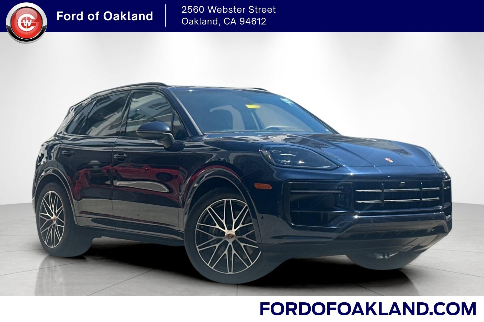 2025 Porsche Cayenne Base