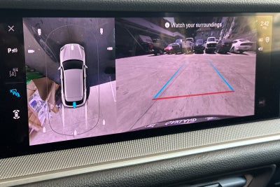 2025 Porsche Cayenne Base