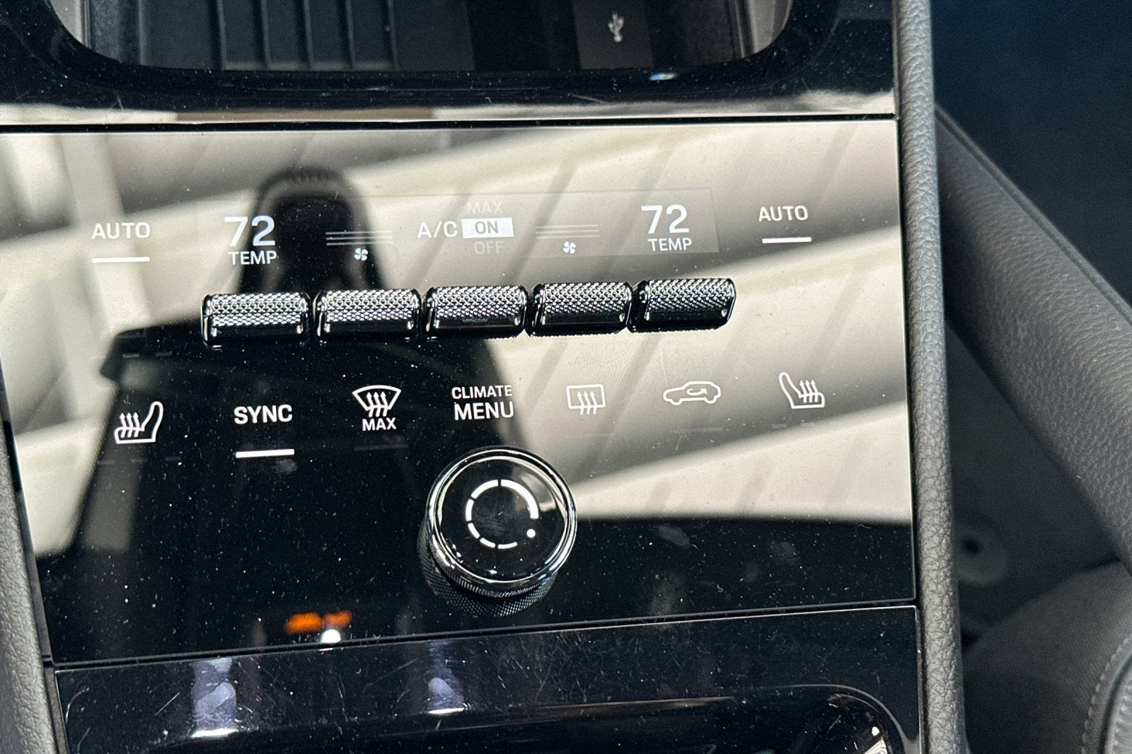 2025 Porsche Cayenne Base