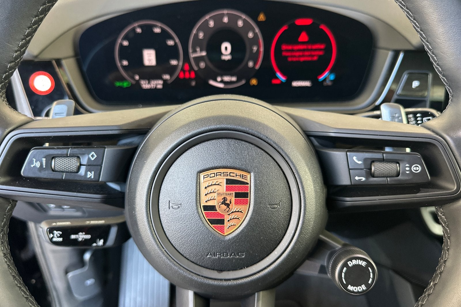 2025 Porsche Cayenne Base