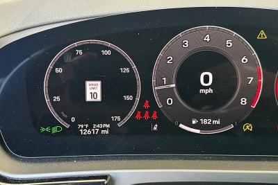 2025 Porsche Cayenne Base