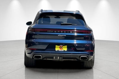 2025 Porsche Cayenne Base