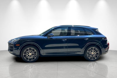 2025 Porsche Cayenne Base