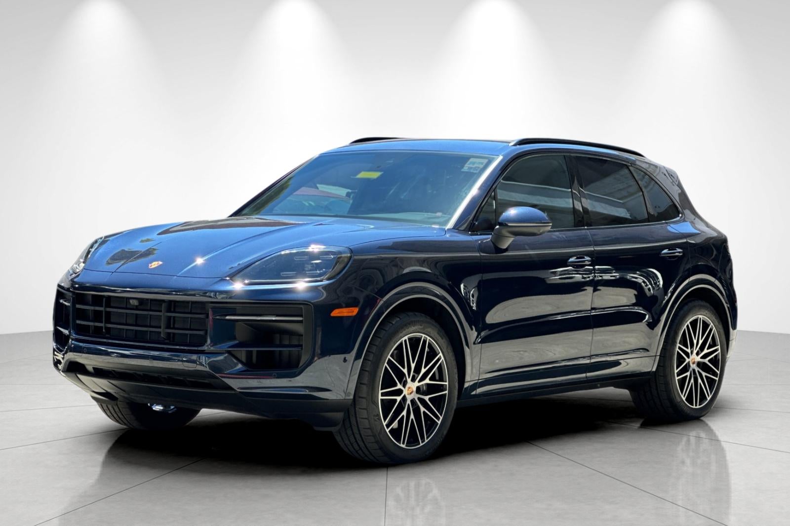 2025 Porsche Cayenne Base