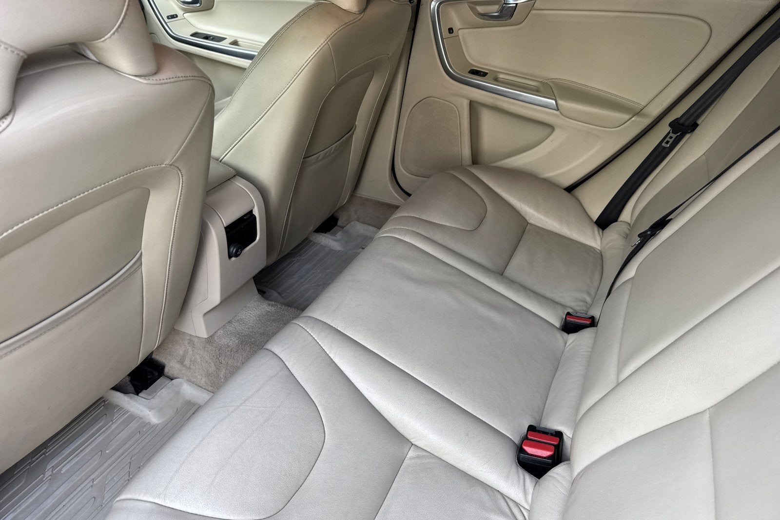 2015 Volvo V60 T5 Premier