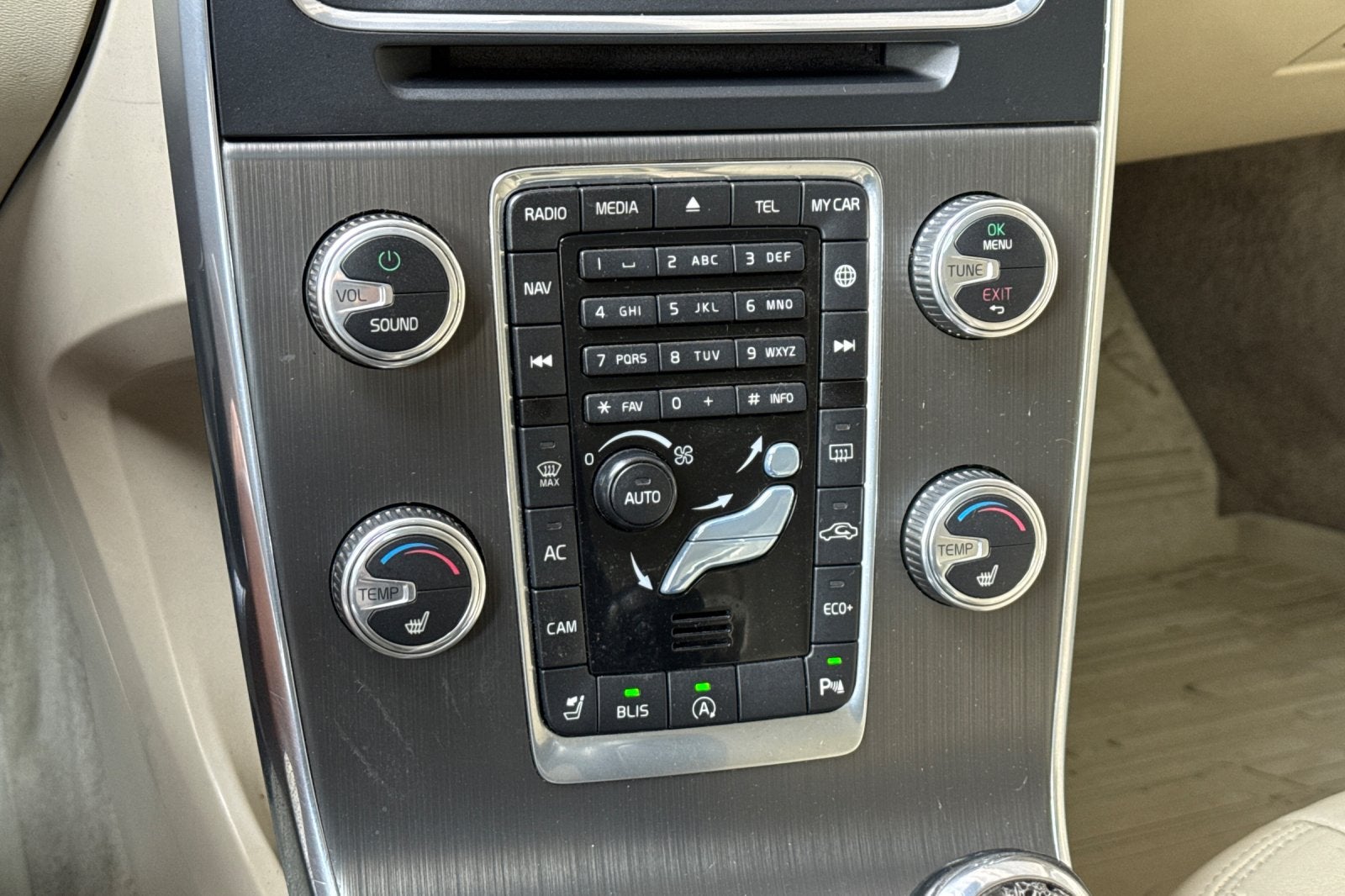 2015 Volvo V60 T5 Premier